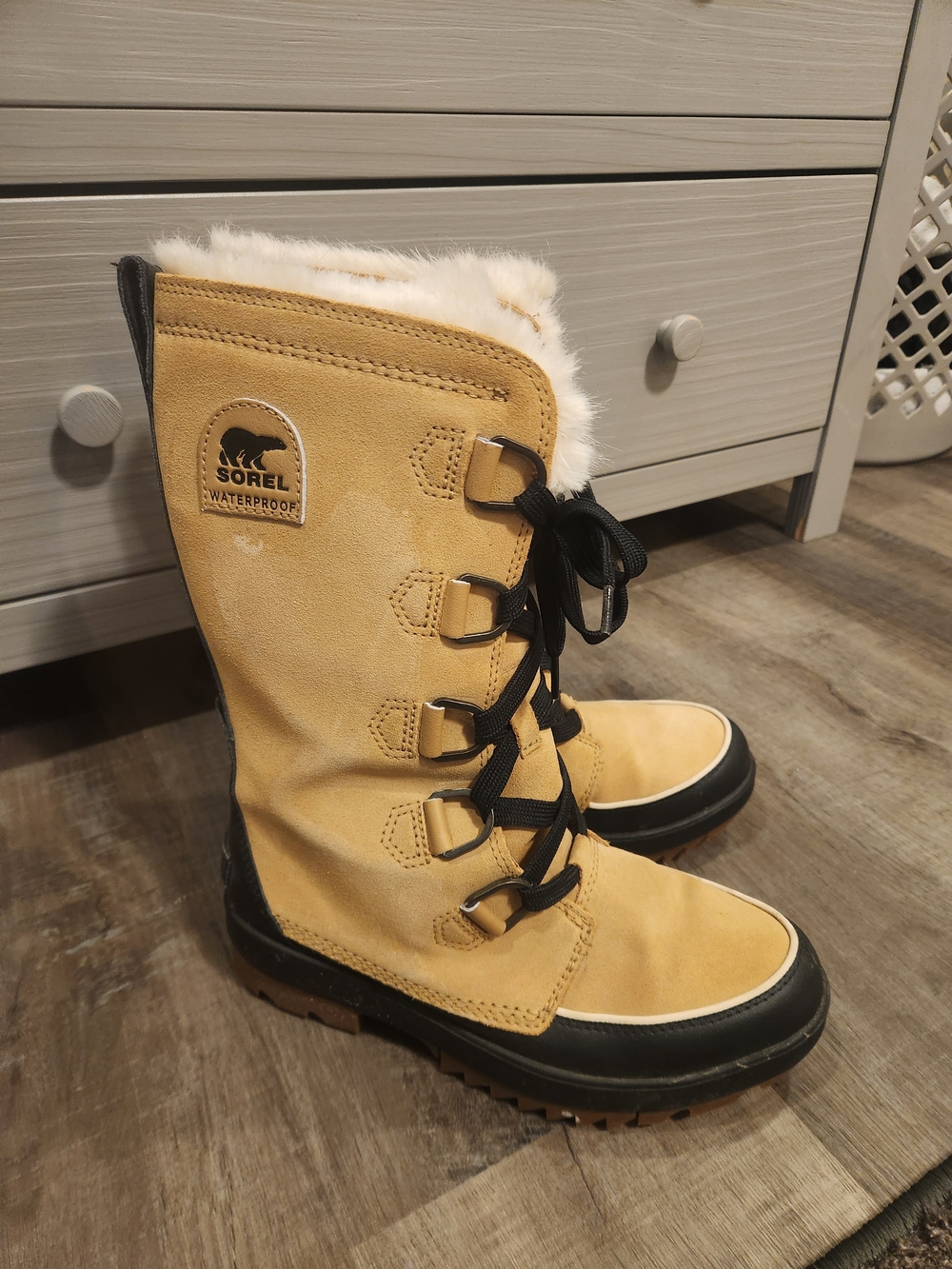 Sorel Wheat/Tan Lace-Up Waterproof Winter Boots with Faux Fur